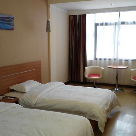 Thank Inn Chain Hotel Henan Xinyang Train Station Gongqu Road Экстерьер фото