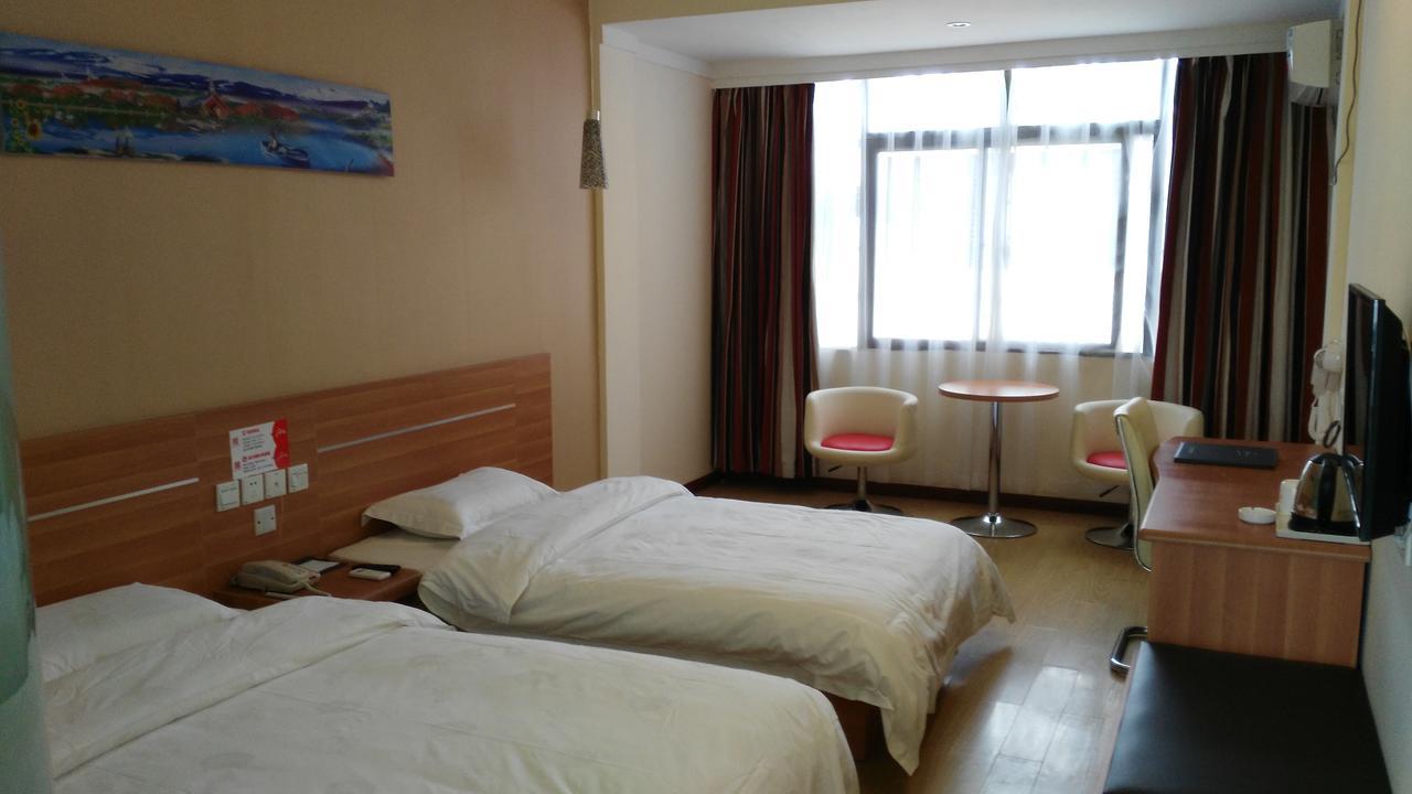 Thank Inn Chain Hotel Henan Xinyang Train Station Gongqu Road Экстерьер фото